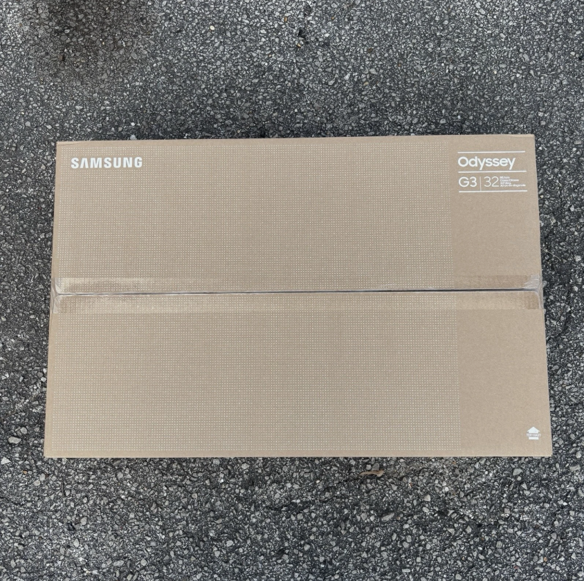 Samsung 32-Inch Odyssey G3 (G30D) 1ms 180Hz FHD Gaming Monitor LS32DG302ENXZA
